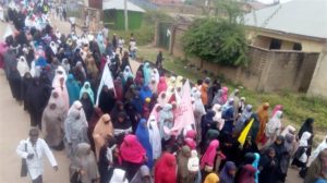 Nigerian women take part in a religious procession in northern town of Zaria on November 14, 2019.