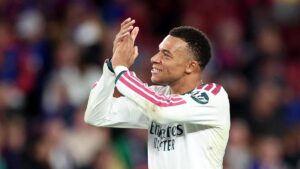 Mbappé Apologises After Losing Chinese Brand Deals